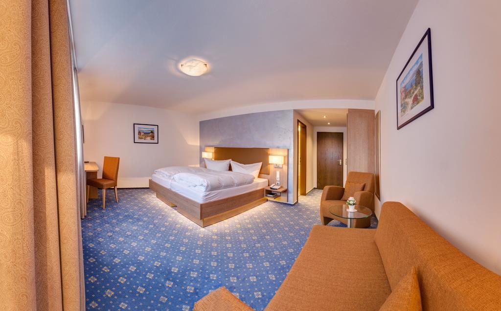 Hotel Fortuna Kirchzarten Værelse billede